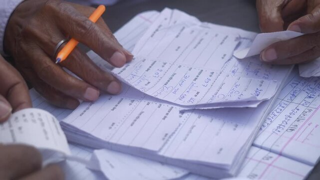 Voter registration during Bihar assembly election, Patna, Bihar