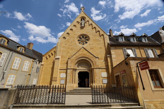 Chapelle des apparitions, ville de Paray le Monial , d&eacute;partement de la Sa&ocirc;ne et Loire, France