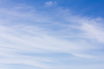 Obraz premium Clear blue color sky with white cloud background