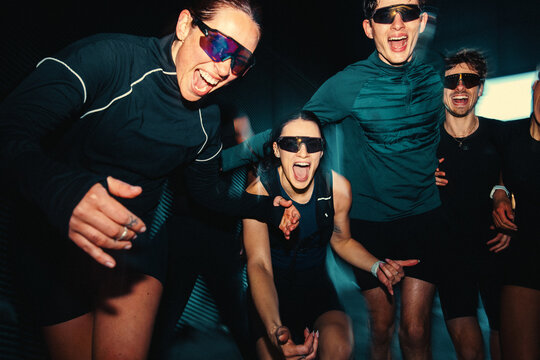 Running group training together with energetic young people in a run club