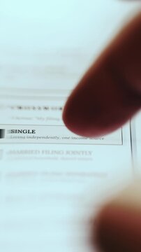 Single filing status option selected for unmarried person