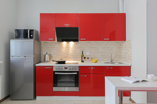 Facade red kitchen furniture
