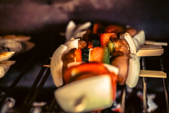 brocheta vegetariana asadas a la parrilla