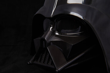 Obraz premium Professional photograph of a Darth Vader helmet on dark velvet, captured in El Salvador, Cinemark on June 26, 2026.