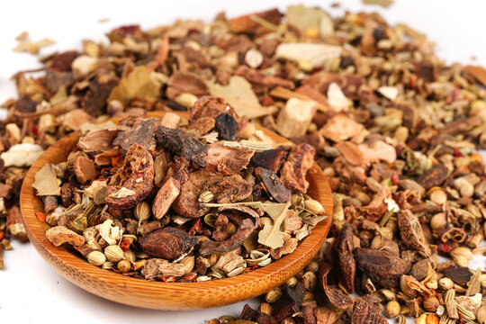 Five-Spice Seasoning Blend with Sichuan Peppercorns and Spices