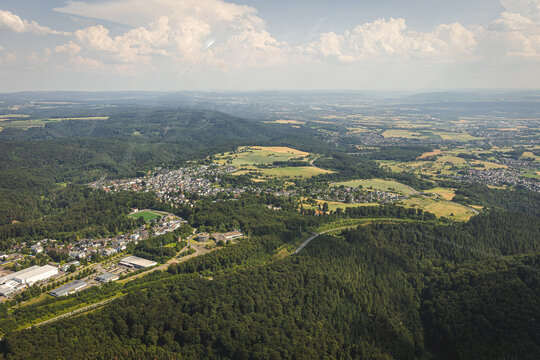 Luftaufnahme Neuwied - Rengsdorf Industriegebiet & Dorf 2