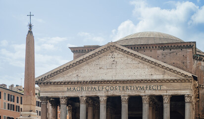 Fototapeta premium The ancient Roman Pantheon building in Rome Italy