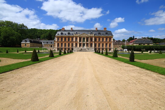 Dampierre-en-Yvelines, France - May 21, 2026. Ch&acirc;teau de Dampierre with its historic gardens in the Chevreuse Valley, Yvelines