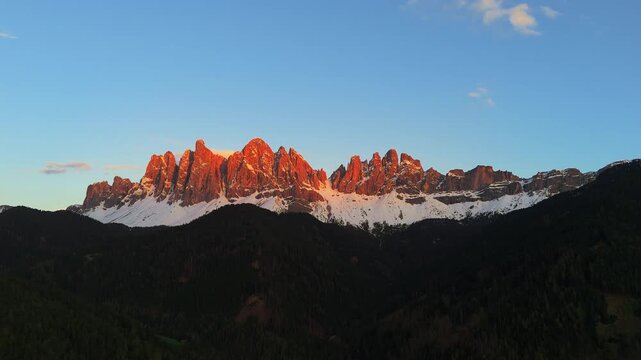 Beautiful alpine alpenglow sunset at Odle mountain peaks in Puez-Geisler, Dolomites, South Tyrol, Italy