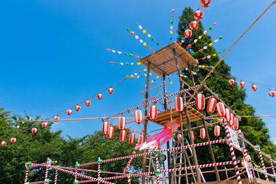 盆踊り大会の櫓　やぐら　準備中