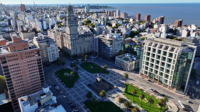 Independence Square At Montevideo In Maldonado Uruguay. Medieval Buildings Scenery. Downtown Cityscape. Salvo Palace Skyline. Independence Square At Montevideo In Maldonado Uruguay. Urban Landmark.