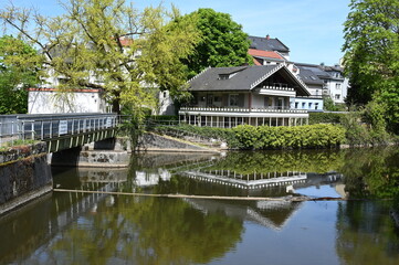 Fototapeta premium Petrihaus an der Nidda in Frankfurt