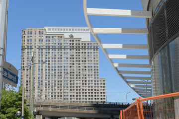 Obraz premium distant view of the massive, 33-storey V-shaped 