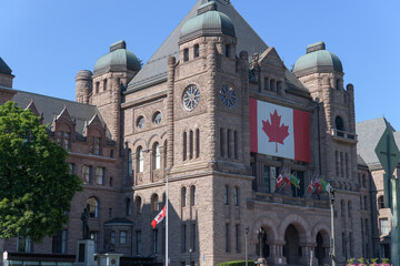 Obraz premium southwest corner of Ontario's Legislative Building at Queen's Park, Toronto