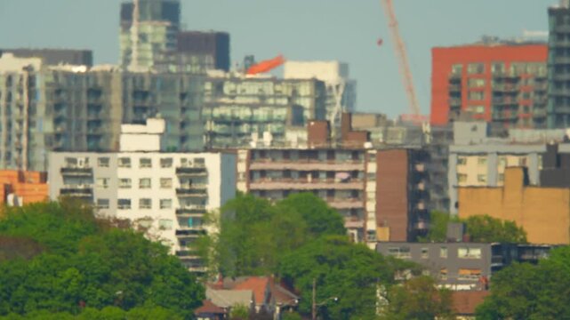 North American city enduring a prolonged heat wave with visible atmospheric air distortion as summer temperatures rise. El Ni&ntilde;o effect brings extreme heat warnings, persistent high-pressure systems.