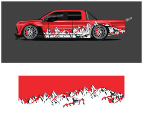 Fototapeta premium Dynamic Mountain-Themed Car Wrap Design