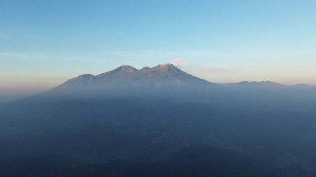 drone view penanggungan montain