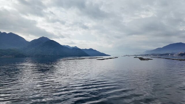 瀬戸内海の島々の風景