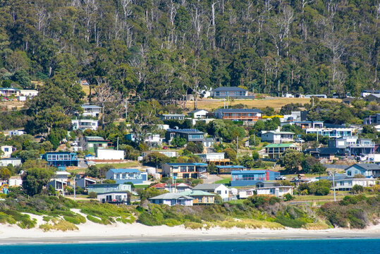 Residences in Eaglehawk Neck - Tasmania