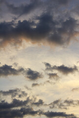 Fototapeta premium It is a sunset sky with cirrus clouds.