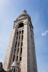 Obraz premium Vue panoramique de Paris depuis une tour de la basilique du Sacré-Cœur de Montmartre