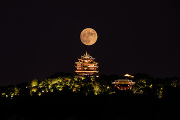 Chenghuang Pavilion Under Full Moon in Hangzhou, China © NgoLanThu