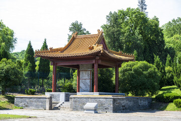 Obraz premium Traditional Chinese pavilion in Zhongxiang, Hubei, China