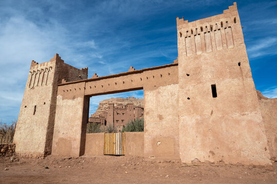 Earthen kasbah gate - Ait Benhaddou, Morocco