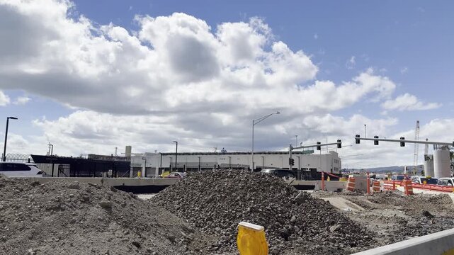 A construction site in downtown Honolulu. Skyline is a light metro rapid transit system in the City and County of Honolulu on the island of Oahu, in the state of Hawaii. 