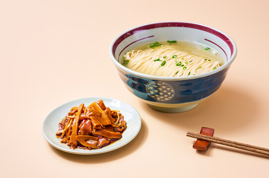 Asian cuisine noodle soup side dishes