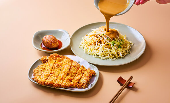 Asian Chinese Shanghai cuisine cold noodles