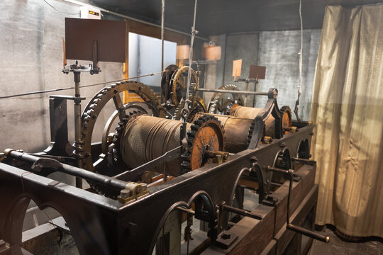 Historical Clockwork Mechanism in Ukraine