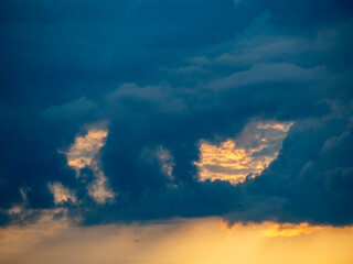 Obraz premium Wolkenhimmel am Abend
