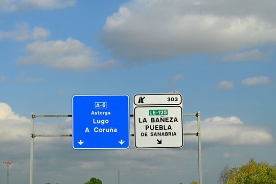 A road sign on the Spanish A-6 motorway, indicating directions to the cities of Astorga and Lugo, as well as exit 303 for La Ba&ntilde;eza.June 29, 2026