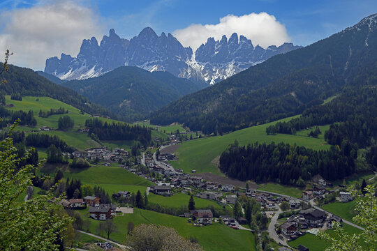 The Odle Group in the Puez-Odle Nature Park, located between Val Gardena and Val di Funes, a Unesco World Heritage Site.