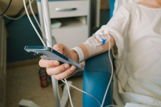 Using Smartphone In Hospital