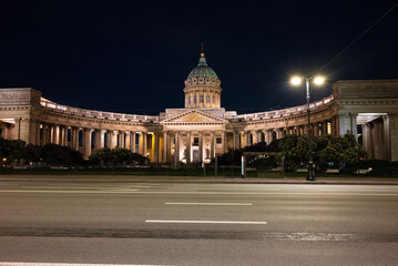 Fototapeta premium View on Kazan (Kazansky) cathedral at night, Saint Petersburg, Russia