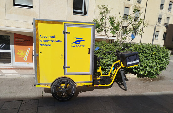 Nouveau 2 roues pour la livraison du courrier