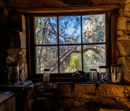 Old Miners Things Left In Place on The Interior of The Eagle Cliff Boulder House at Desert Queen Mine, Joshua Tree National Park, Califronia, USA