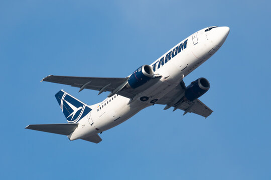 TAROM Boeing 737-300 (YR-BGD) taking off from Munich Airport on February 5, 2018 in Munich, Germany