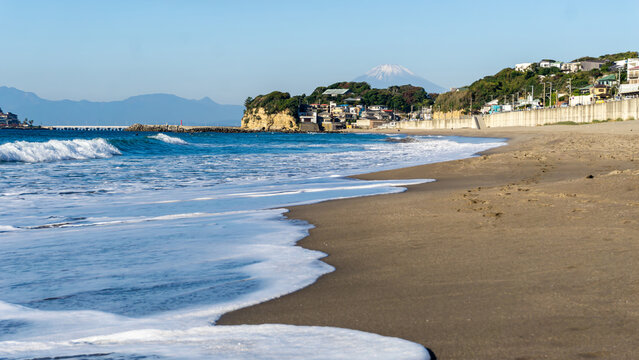 Beautiful landscape of Kamakura beach with Mount Fuji in the background. Kamakura is a city near Tokyo, located in Kanagawa Prefecture, Japan.