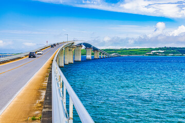 宮古島　伊良部大橋から望む絶景 © スプやん