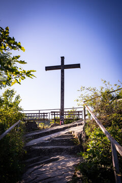 Wayside Cross Wooden Steps Teufelsloch Descent Altenahr Ahrtal Hiking Trail Rhineland Germany