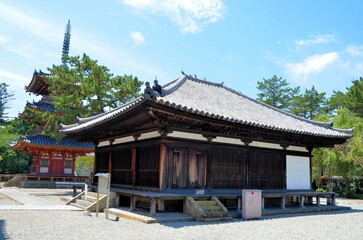 Obraz premium 鶴林寺 常行堂・三重塔