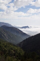 Obraz premium clouds over the mountains