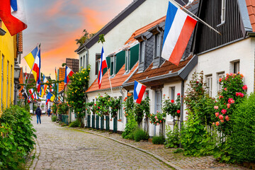 Historische Fischersiedlung Holm, Stadt Schleswig, Schleswig-Holsten, Deutschland © Comofoto