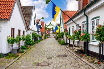 Historische Fischersiedlung Holm, Stadt Schleswig, Schleswig-Holsten, Deutschland © Comofoto