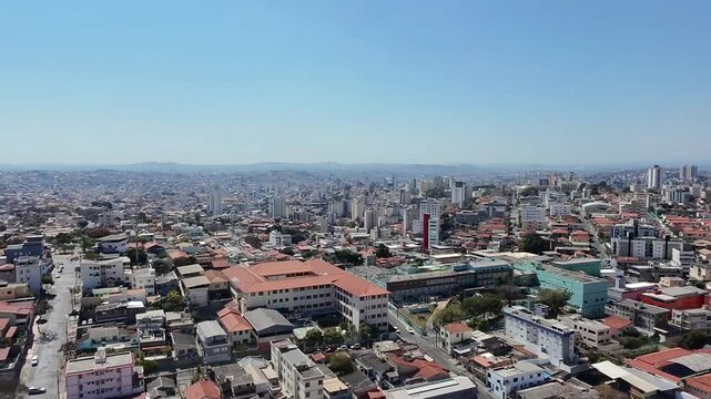 Imagens A&eacute;reas de Drone do Col&eacute;gio Batista e Conc&oacute;rdia, Belo Horizonte, Brasil