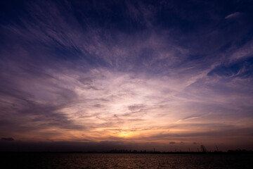 海に沈む夕日 © Kenta