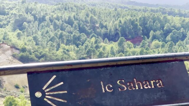 Colorado Proven&ccedil;al viewpoint sign reading le Sahara overlooking